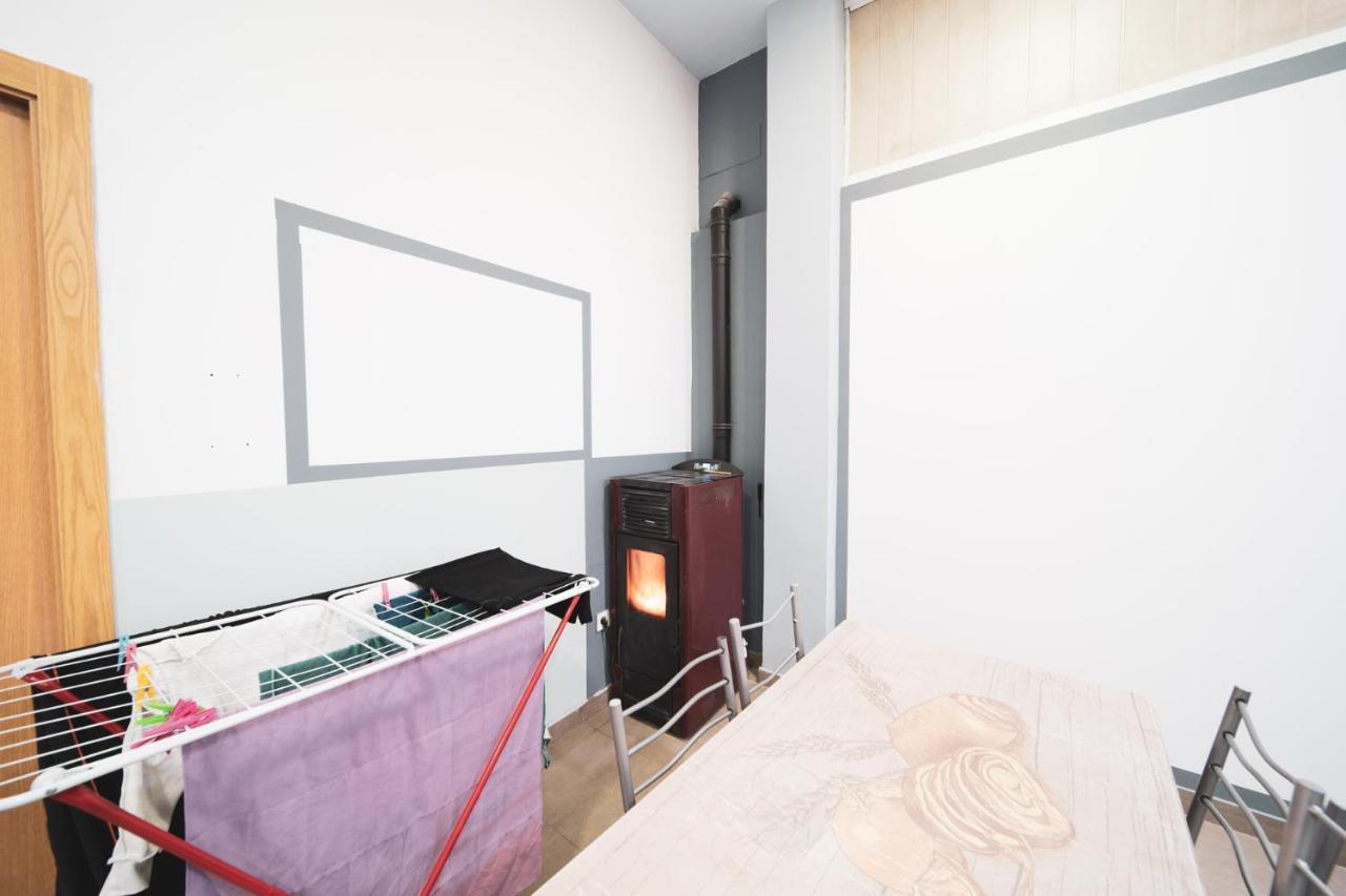 Albergue Barullo - Cubiculos - Literas - Habitaciones Sarria Exteriér fotografie